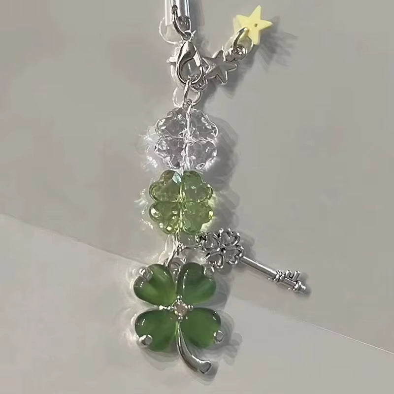 Four-Leaf Clover Beaded Keychain for Women and Girls, Cute Bag Pendant Decor, Lucky Grass, Star, Phone Charms, Trendy Gifts, Y2K